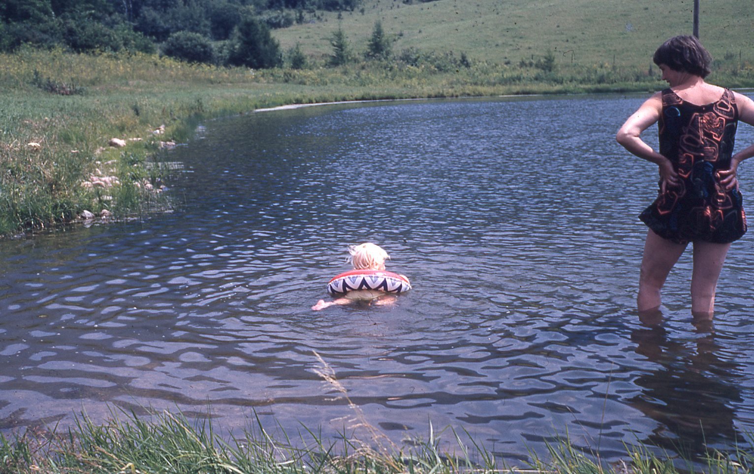 photo: Robin and Flo Swimming in August 1960